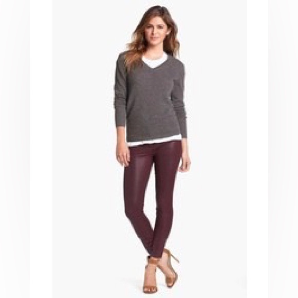 V-Neck Cashmere Sweater - Picture 5 of 8